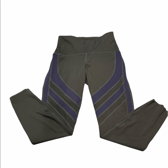 Zyia Active Dark Olive Mesh7/8 Leggings. Size 4 - Picture 7 of 12